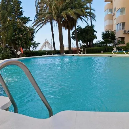 London * Estepona